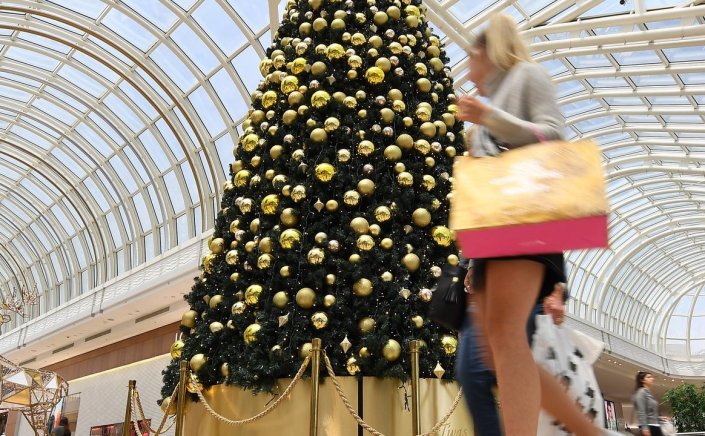 Christmas opening times 2021: Ποιες Κυριακές θα είναι ανοιχτά τα μαγαζιά: Δείτε εδώ το εορταστικό ωράριο