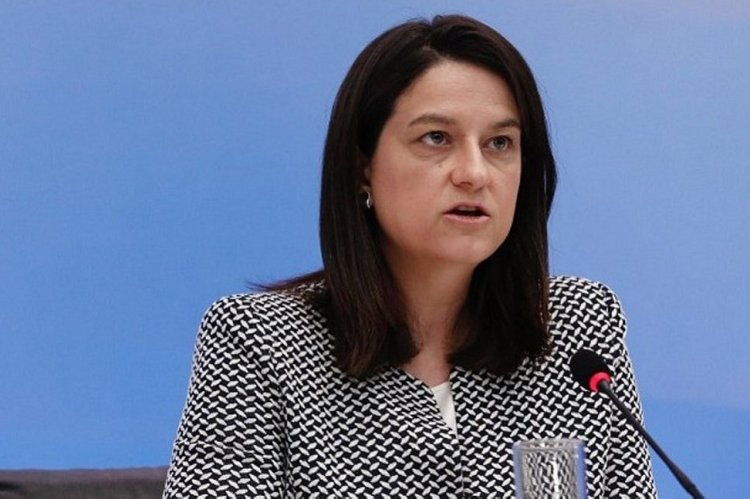 Eduation Min Kerameus: Τις δέσμες προτεραιοτήτων για την Παιδεία και τον Πολιτισμό παρουσίασε η Ν. Κεραμέως στη Διάσκεψη της Unesco