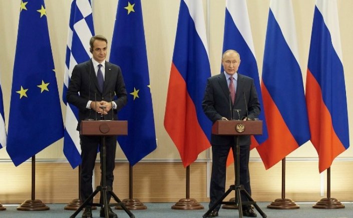 Greek PM and Putin: : Η σημερινή συνάντηση, ευκαιρία για την περαιτέρω ενίσχυση των σχέσεων Eλλάδας-Ρωσίας