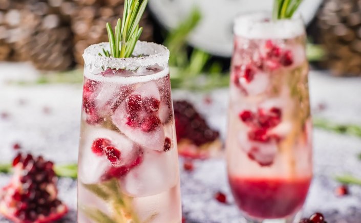 Festive holiday cocktail: Pomegranate Ombre Sparkler
