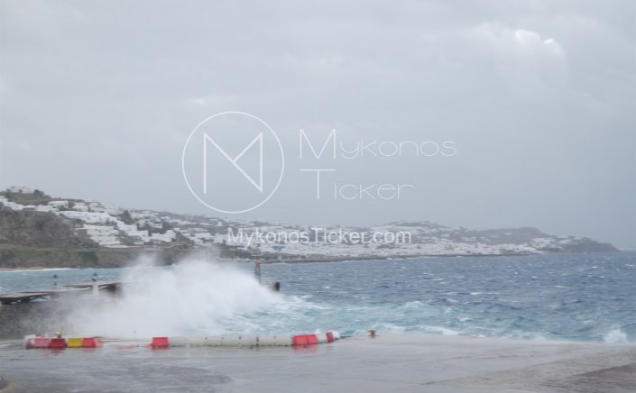 Mykonos - Weather wave "Elpis": Σε πλήρη ετοιμότητα ενόψει της «Ελπίδας» ο μηχανισμός του Δήμου Μυκόνου
