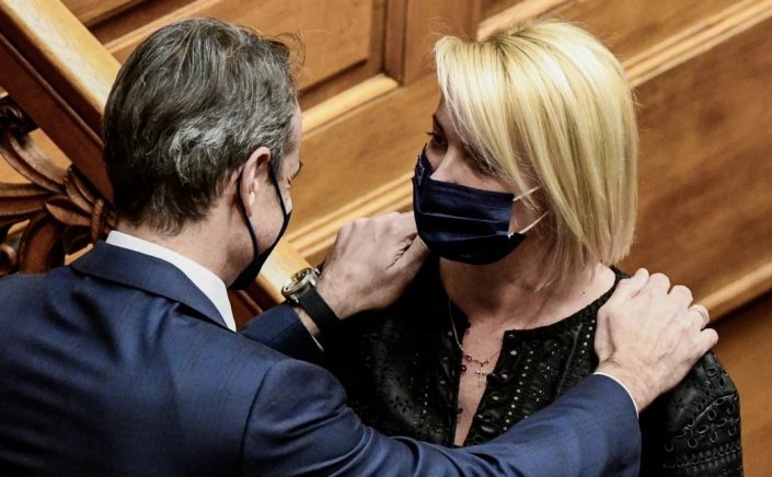 MP Katerina Monogiou: Τετ α τετ Μητσοτάκη - Μονογυιού / Τα συλλυπητήρια - Σε ό,τι χρειαστείς θα είμαι δίπλα σου