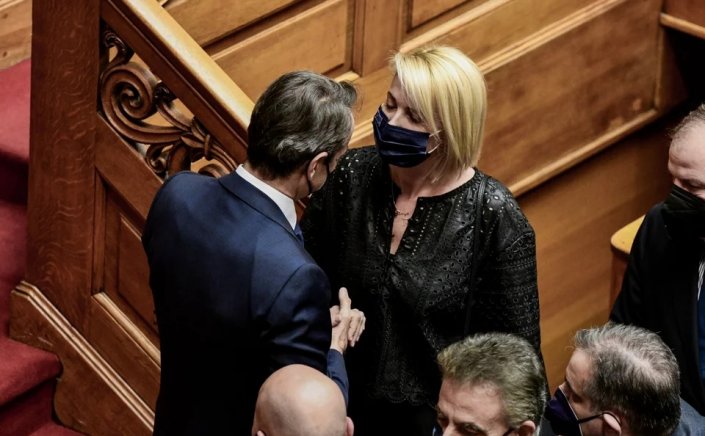 MP Katerina Monogiou / Κατερίνα Μονογυιού για την πρόταση δυσπιστίας: Προχωράμε με αποφασιστικότητα για να αντιμετωπίσουμε τις προκλήσεις του μέλλοντος