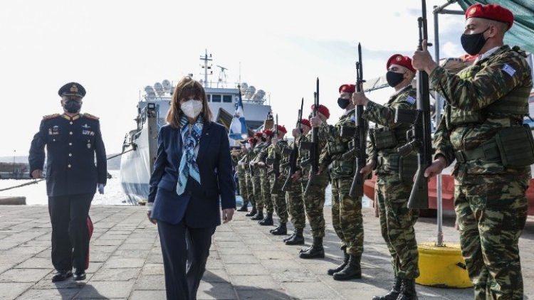 President Sakellaropoulou: Στην ακριτική Γαύδο η ΠτΔ για τα Θεοφάνεια - Ευχές για ένα αύριο περισσότερο υπεύθυνο, αισιόδοξο και ελπιδοφόρο