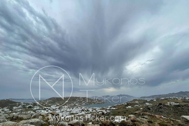 Mykonos: Ψάχνουν τους διαρρήκτες της Μυκόνου!! Εισβάλλουν σε σπίτια, παίρνουν χρήματα, κοσμήματα,  ακόμα και... κουβέρτες!!