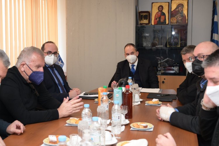 Shipping Min. Plakiotakis: 27 εκατ. ευρώ για λιμενικές υποδομές και ακτοπλοϊκές συνδέσεις για την Περιφερειακή Ενότητα Σάμου