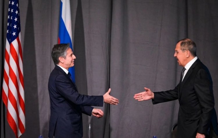 Ukraine-Russia crisis: Συνάντηση Μπλίνκεν - Λαβρόφ /  Η Μόσχα ζητά γραπτές απαντήσεις στις προτάσεις της την επόμενη εβδομάδα