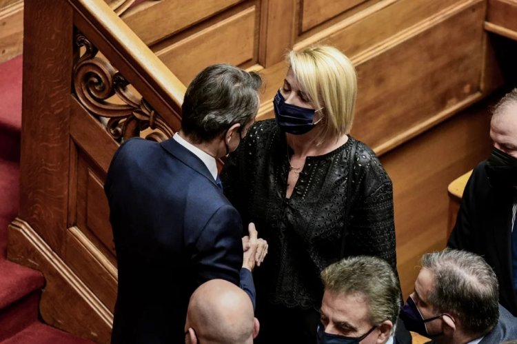 MP Katerina Monogiou / Κατερίνα Μονογυιού για την πρόταση δυσπιστίας: Προχωράμε με αποφασιστικότητα για να αντιμετωπίσουμε τις προκλήσεις του μέλλοντος