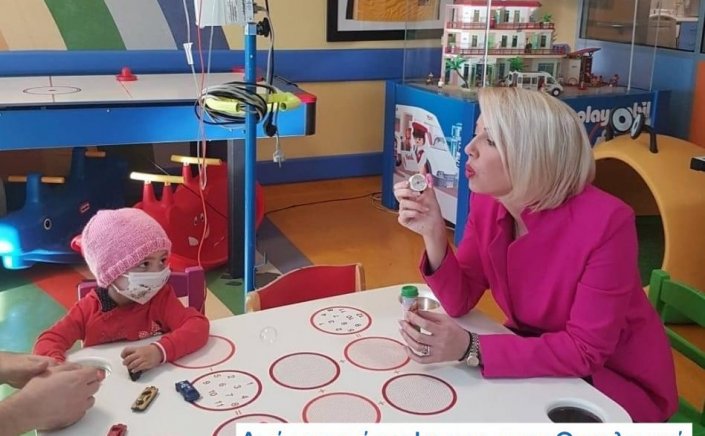 MP Katerina Monogiou: Μήνυμα της Κατερίνας Μονογυιού για την Παγκόσμια Ημέρα Κατά του Παιδικού Καρκίνου