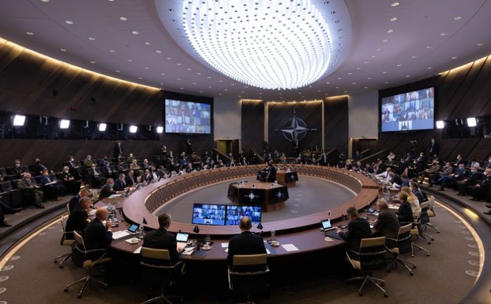 NATO Leaders: Το ΝΑΤΟ θα αναπτύξει περισσότερα στρατεύματα στην Ανατολική Ευρώπη