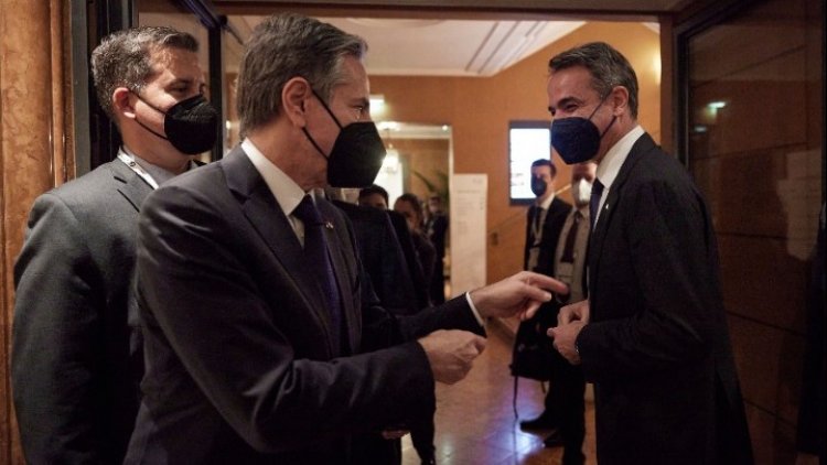 PM Mitsotakis: Συνάντηση με διακομματική αντιπροσωπεία Αμερικανών γερουσιαστών και βουλευτών - Ολιγόλεπτη συνάντηση με Μπλίνκεν