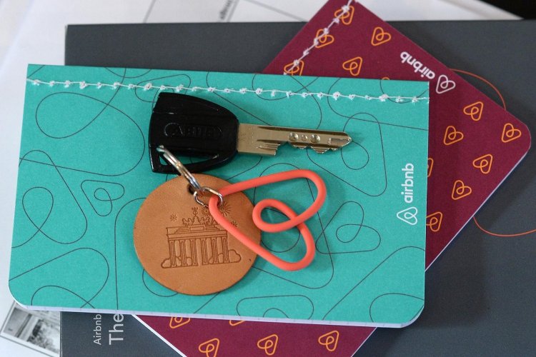 Taxation and Airbnb: Πώς θα φορολογηθούν φέτος οι βραχυχρόνιες μισθώσεις τύπου Airbnb!! Τι ισχύει για εισοδήματα από ακίνητα!!