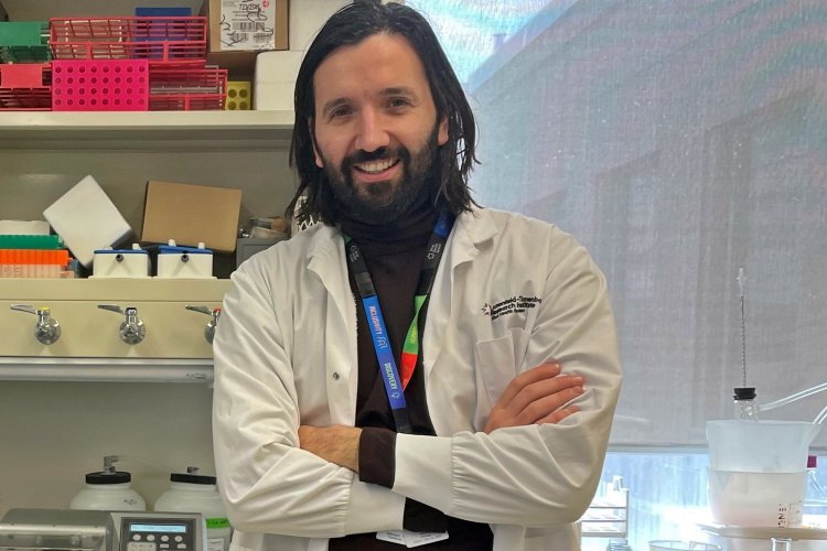 Coronavirus Disease - Dr Πρασσάς: Πόσο θα διαρκέσει η προστασία των εμβολιασμένων!! Έωλη η συζήτηση για κανονικότητα!!