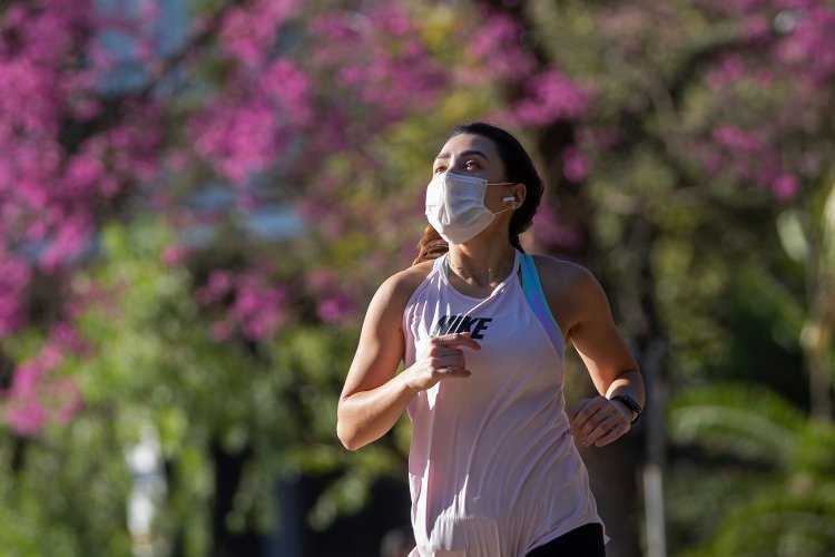 Coronavirus Disease: Νέα Έρευνα μας δείχνει απλό τρόπο για να προστατευτούμε από τον Κορωνοϊό [Η Έρευνα]