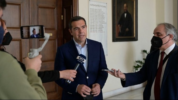 SYRIZA Alexis Tsipras: Άμεση μείωση του ΦΠΑ στα τρόφιμα και στα προϊόντα μαζικής κατανάλωσης