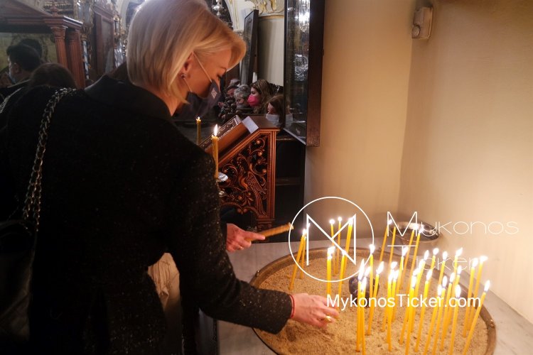 Happy Easter! Θερμές Ευχές για Καλή Ανάσταση και Καλό Πάσχα από την Βουλευτή Κυκλάδων Κατερίνα Μονογυιού