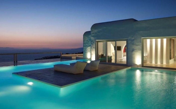 Tourism Taxation: Οργή ξενοδόχων για το Airbnb!! «Ξεπερασμένες ρυθμίσεις, ανεξέλεγκτη η στεγαστική κρίση»