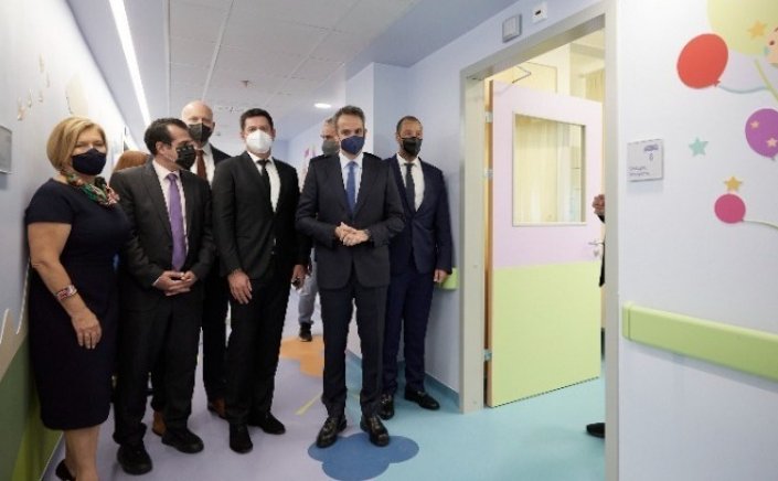 PM Mitsotakis: Η κυβέρνηση κάνει πράξη τη δέσμευση για στήριξη του ΕΣΥ- Όπου υπάρχουν ελλείψεις θα καλυφθούν σύντομα