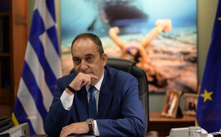 Shipping Min Plakiotakis: Εκτός κανονισμού "FuelEU Maritime" η ελληνική ακτοπλοΐα μέχρι το 2029