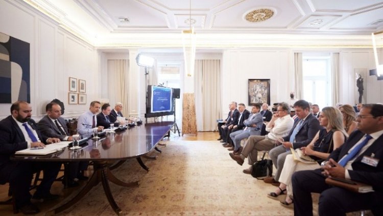 PM Mitsotakis: Επιχορηγήσεις σχεδόν 500 εκατ.για τα μικρά νησιά - Δρομολογείται το πρόγραμμα «Νέαρχος» για ειδικά τοπικά έργα