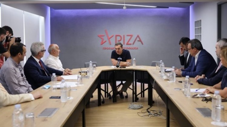 SYRIZA Alexis Tsipras: Πρωτοφανές δύο κρίσιμες ανεξάρτητες Αρχές να είναι σε σύγκρουση με την κυβέρνηση επειδή τις εμποδίζει να επιτελέσουν το έργο τους