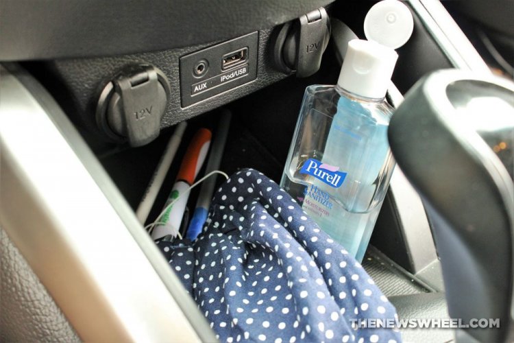 Fire risk: Κίνδυνος το αντισηπτικό στο αμάξι, πότε μπορεί να προκαλέσει έκρηξη [Video]