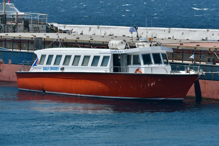 Mykonos: Εσπευσμένη διακομιδή ασθενούς από Μύκονο στη Σύρο