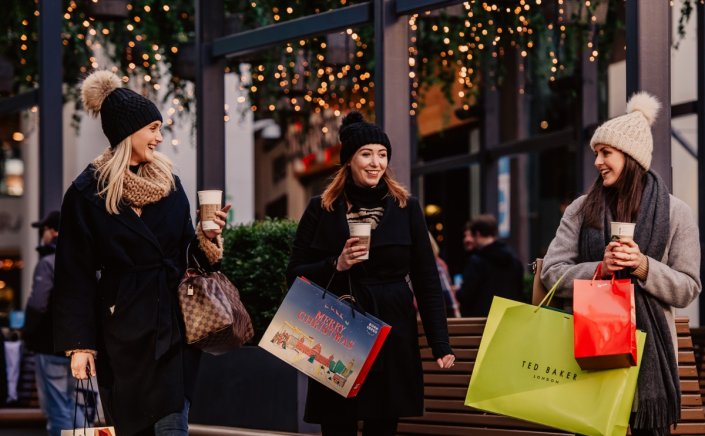 Christmas opening times 2022: Πώς θα λειτουργήσει το εορταστικό ωράριο 2022!! Νέες ώρες λειτουργίας - Ποιες Κυριακές θα είναι ανοικτά τα καταστήματα!!