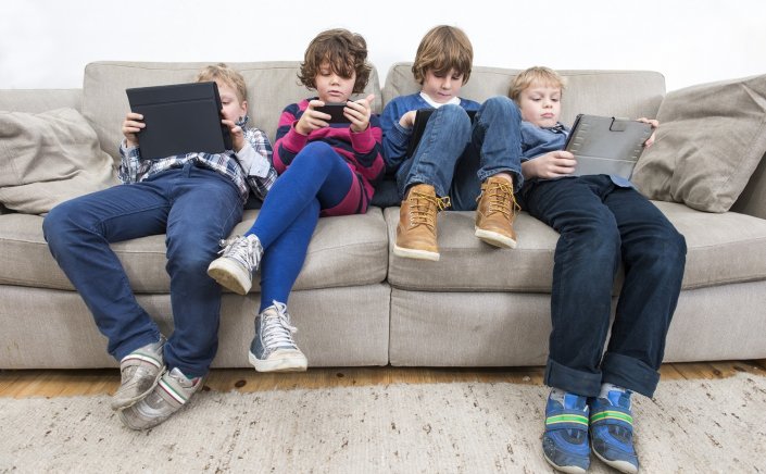 Addiction Affects Children: Η νέα σοβαρή ψυχική νόσος που “χτυπάει” τα παιδιά!! Ποια σημάδια πρέπει να ανησυχήσουν τους γονείς!!