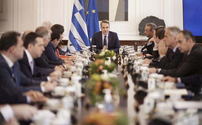 In Forming New Cabinet: Τα σενάρια και τα ονόματα για το νέο υπουργικό συμβούλιο 