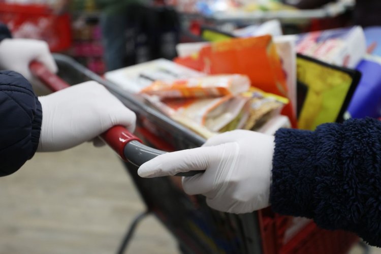 Coronavirus Disease: Έρευνα για τον κορωνοϊό ανατρέπει τα δεδομένα!! Πώς μπορεί να μείνει ζωντανός για μέρες πάνω σε τρόφιμα και συσκευασίες των Super Markets!!