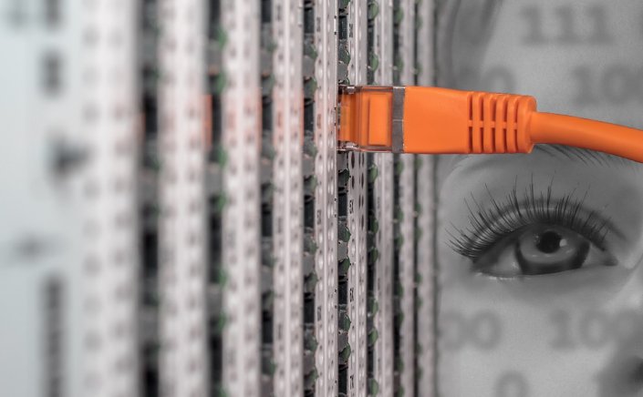 Phone tapping “suspicious”: Θεσμική κρίση με φόντο το σκάνδαλο υποκλοπών!!