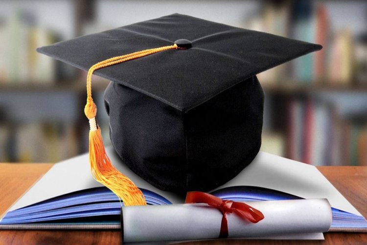 Recognition of foreign academic titles: Αλλάζουν όλα στις εξετάσεις αναγνώρισης τίτλων για πτυχιούχους Ιατρικής και Οδοντιατρικής από ΑΕΙ του εξωτερικού – Η νέα διαδικασία [ΦΕΚ]