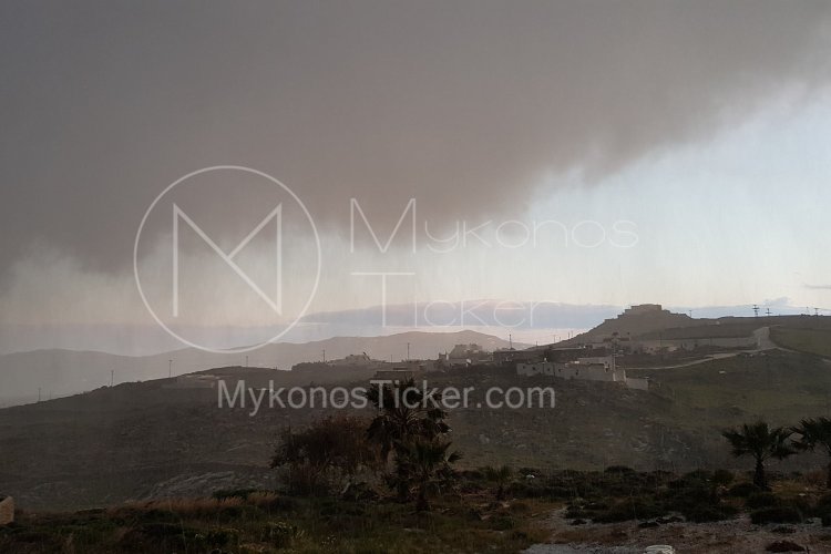 Weather Forecast: Ισχυρές βροχές και καταιγίδες προβλέπονται από το απόγευμα στις Κυκλάδες, με ανέμους στο Αιγαίο έως 9 bf