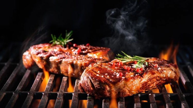 Tsiknopempti - Τσικνοπέμπτη!! Τι ιδιαίτερο έχει αυτή η μέρα και τι σημαίνει για την Ορθοδοξία, τη λαογραφία και τις παραδόσεις μας!!