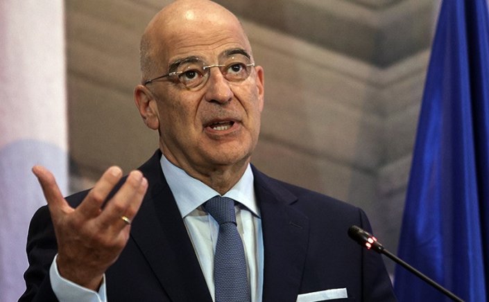 Tempi train crash: Κωδικός... Απαξιώστε τον Νίκο Δένδια! – Η ακύρωση των μεταθέσεων πρέσβεων και ο …Άδωνις!!