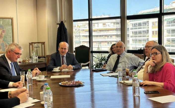 Social security debts - EFKA: Οι δικαιούχοι & οι προϋποθέσεις παραγραφής μη βεβαιωμένων οφειλών πέραν της δεκαετίας