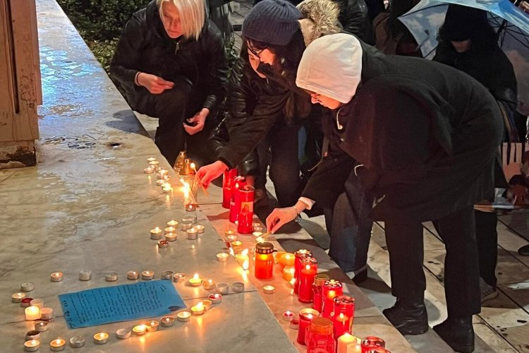 Tempi Train Crash: Θρήνος και οργή στις οικογένειες των θυμάτων... Σφραγισμένα φέρετρα στις κηδείες