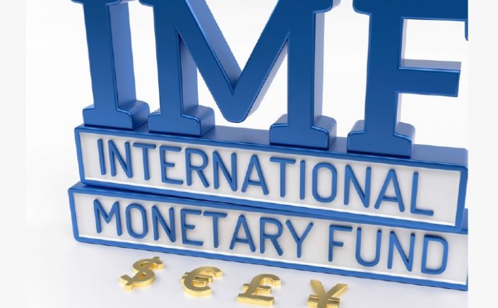 IMF sees Greek economy growing 2,6%: Ανοδική αναθεώρηση της ανάπτυξης στην ελληνική οικονομία στο 2,6% – Πρόβλεψη για σημαντική αποκλιμάκωση του πληθωρισμού