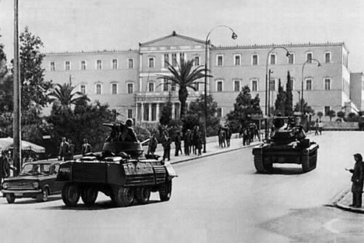 21 Απριλίου 1967: Οι 21 λόγοι που έφεραν τη δικτατορία