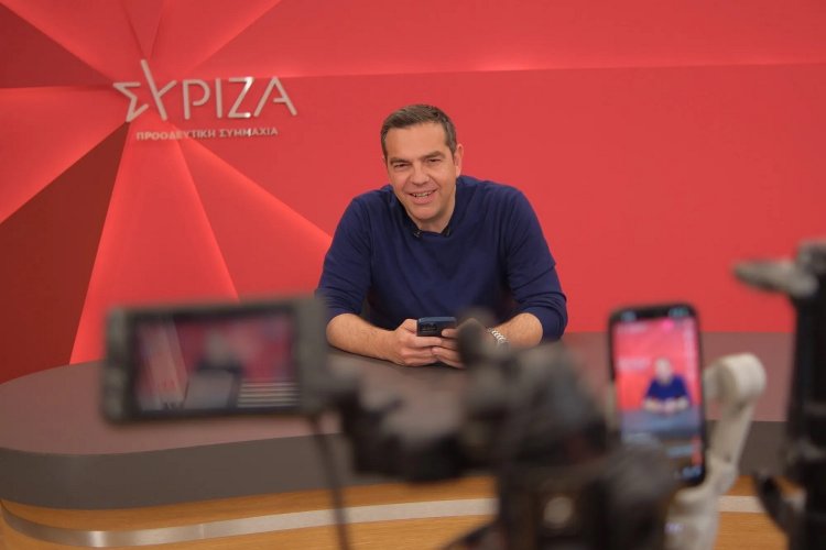 SYRIZA leader Alexis Tsipras: Την κατάργηση της ελάχιστης βάσης εισαγωγής στα Πανεπιστήμια ήδη από φέτος, δεσμεύτηκε ο Aλ. Τσίπρας