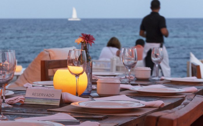 Collective agreement for hotel employees: Κηρύσσονται υποχρεωτικές οι Συλλογικές Συμβάσεις Εργασίας των ξενοδοχοϋπαλλήλων