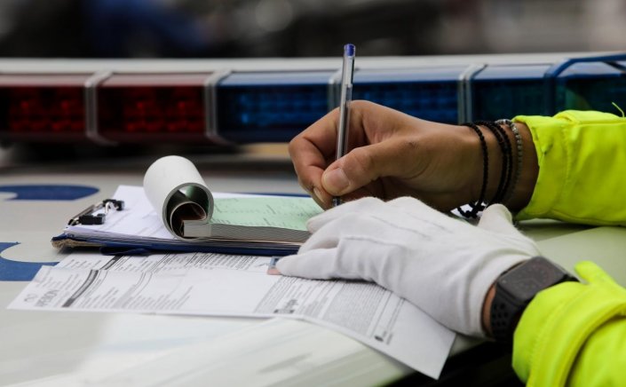 Driving Licence: Οδήγηση χωρίς δίπλωμα!! Τα πρόστιμα που σε περιμένουν!!