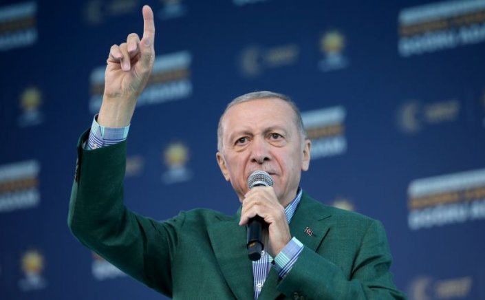EU loves Erdoğan: Γιατί η ΕΕ αγαπά τον Ερντογάν [Politico]