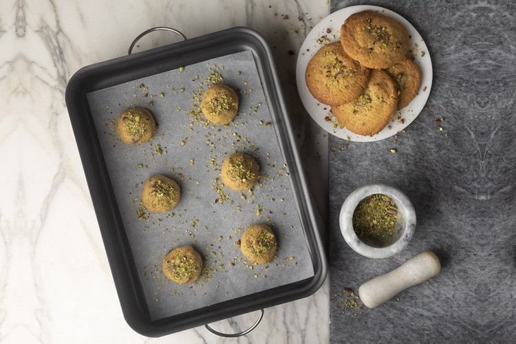 EFET: Ο ΕΦΕΤ ανακαλεί άρον – άρον ως μη ασφαλές, αντικολλητικό ταψί από τα Jumbo