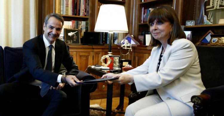 After Election Day? Αντίστροφη μέτρηση για τις διερευνητικές εντολές – Οι κινήσεις Μητσοτάκη για την επίσπευση των εκλογών