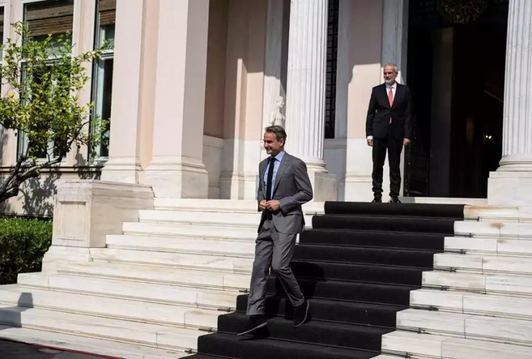 ND leader Mitsotakis: Νέα πρόσωπα, γυναίκες, 40άρηδες και… rotation υπουργών - Το σχέδιο Μητσοτάκη για την επόμενη ημέρα