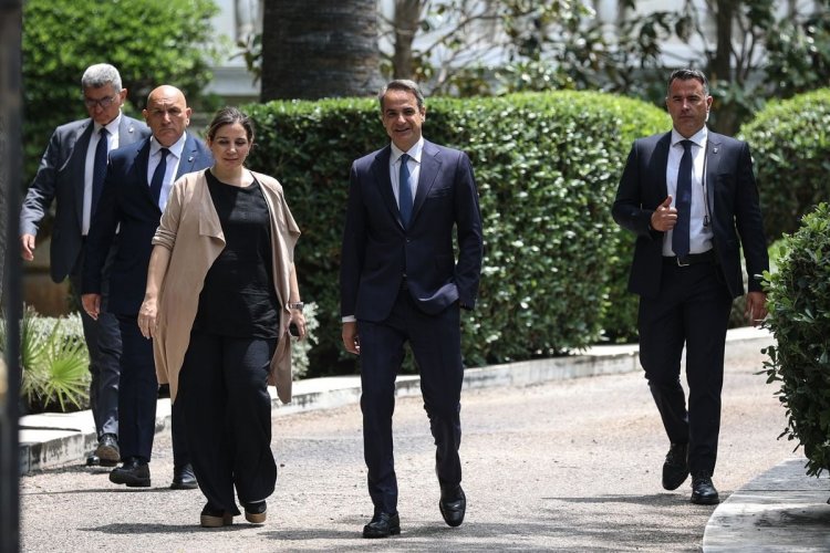 June repeat election: Τους “βουλευτές του καναπέ” φοβάται η ΝΔ!! Τρέξτε τώρα για να συμπεριληφθείτε στο νέο κυβερνητικό σχήμα!!