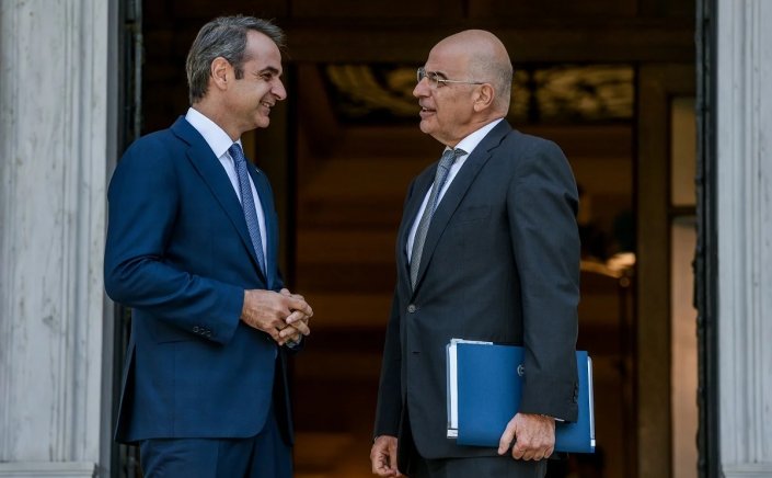 Dendias for Tourism & Cost of Living: Τουρισμός, ακρίβεια, κόκκινα δάνεια!! Το “τρίτο στεφάνι” του Δένδια στον Μητσοτάκη!!