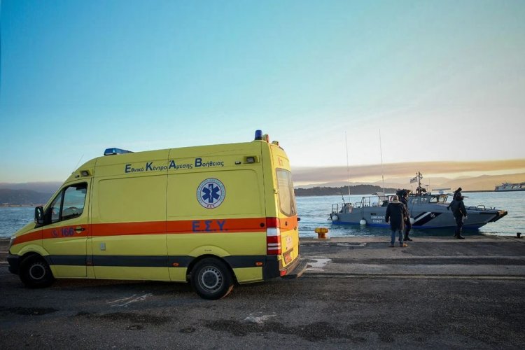 Healthcare in islands: Κάθε καλοκαίρι και χειρότερα!! Τα πληρώματα «ανάγκης» που θα στελεχώνουν αμισθί τα ασθενοφόρα του ΕΚΑΒ στα νησιά - Φέτος στέλνουν ανειδίκευτους και άμισθους!!